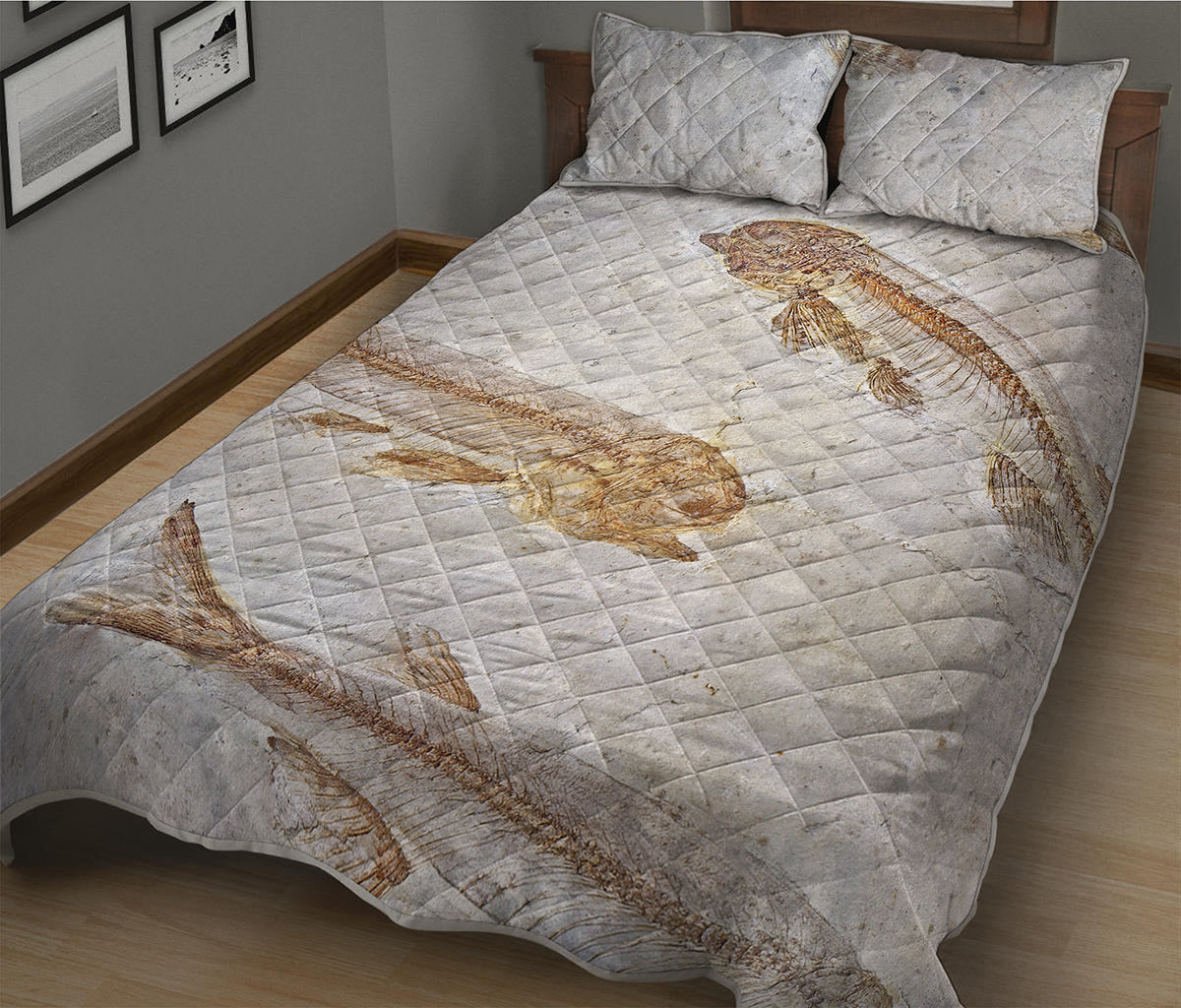 Lycoptera Fish Fossil Print Quilt Bed Set