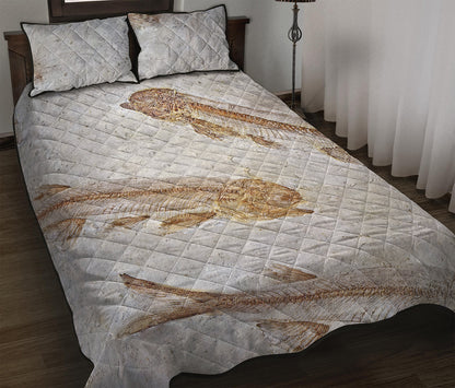 Lycoptera Fish Fossil Print Quilt Bed Set