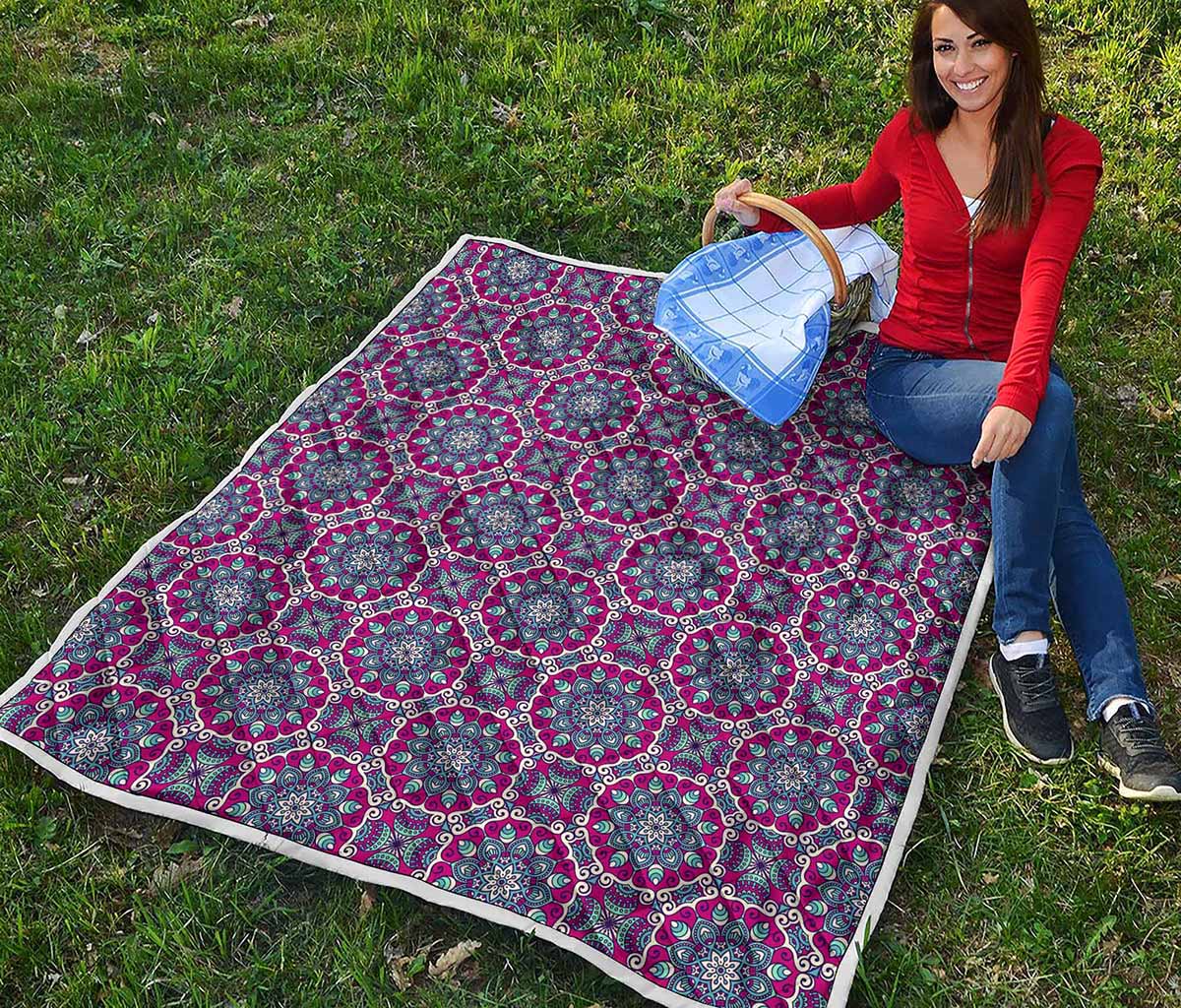 Magenta Mandala Bohemian Pattern Print Quilt