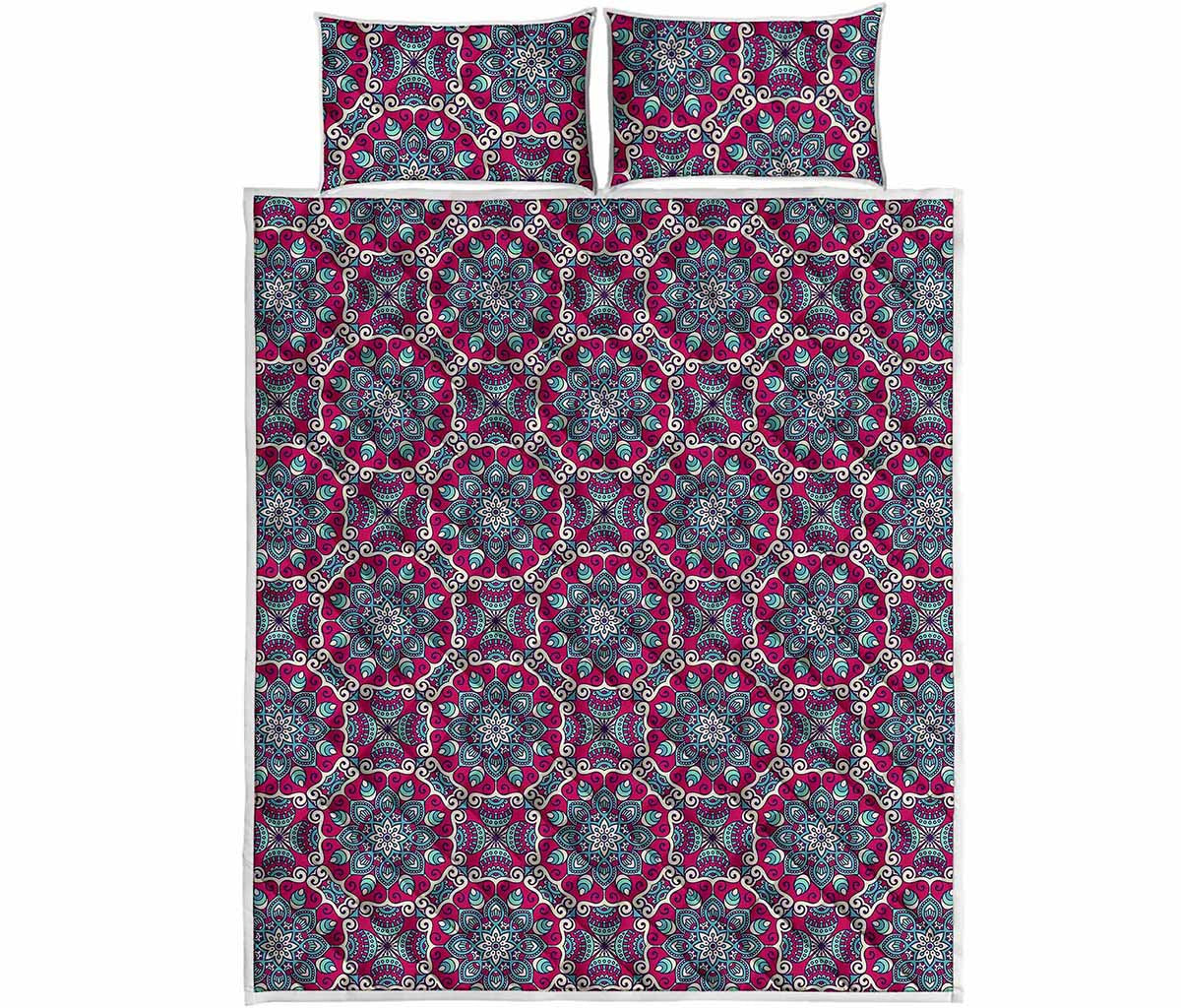 Magenta Mandala Bohemian Pattern Print Quilt Bed Set