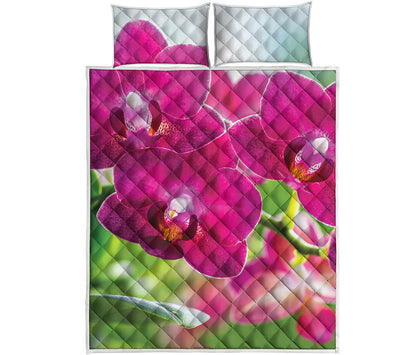 Magenta Orchid Flower Print Quilt Bed Set