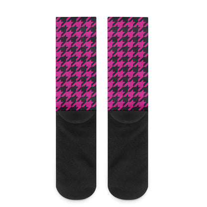 Magenta Pink And Black Houndstooth Print Crew Socks