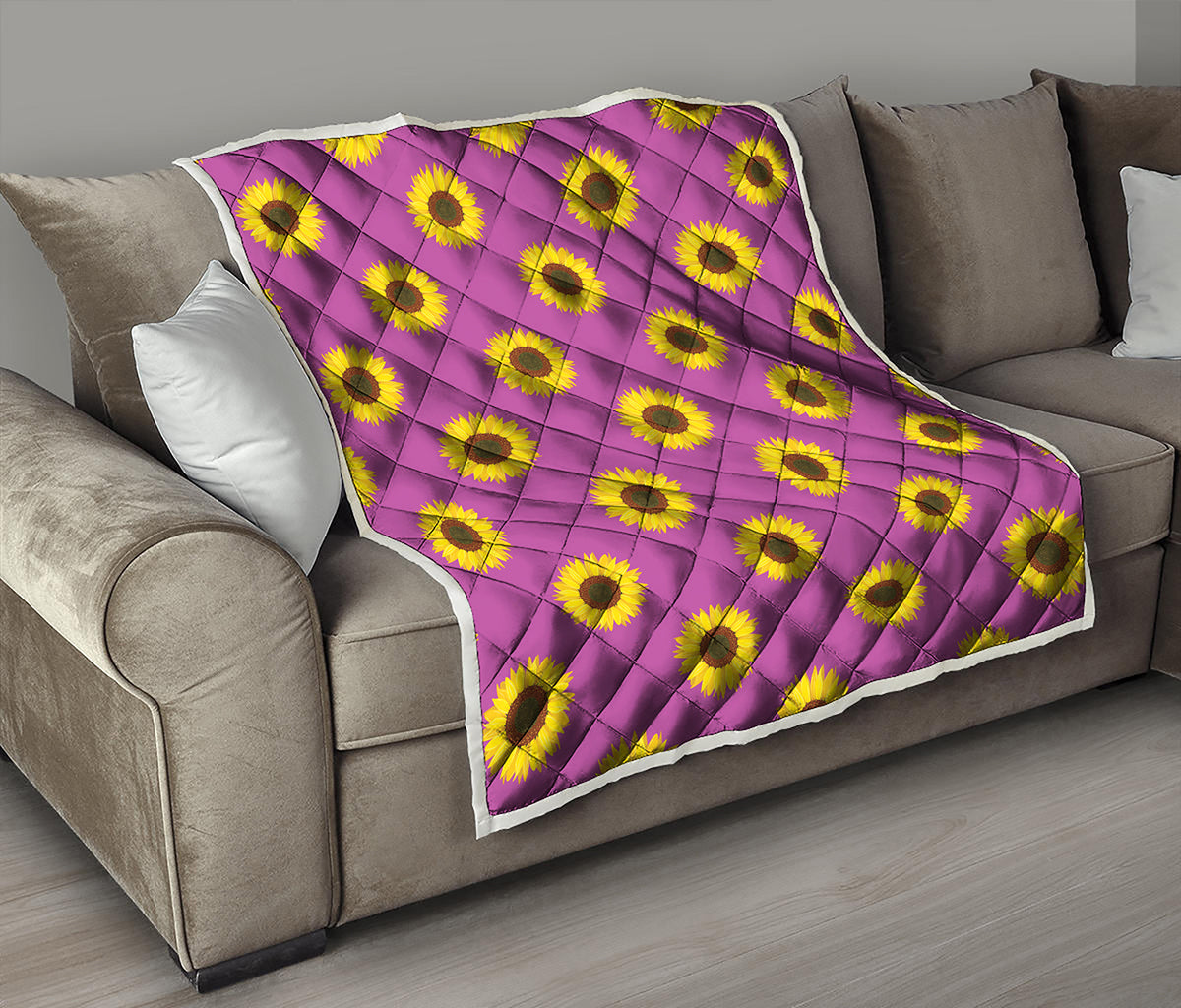 Magenta Pink Sunflower Pattern Print Quilt