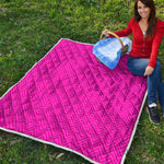 Magenta Pink Zigzag Pattern Print Quilt