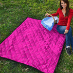 Magenta Pink Zigzag Pattern Print Quilt