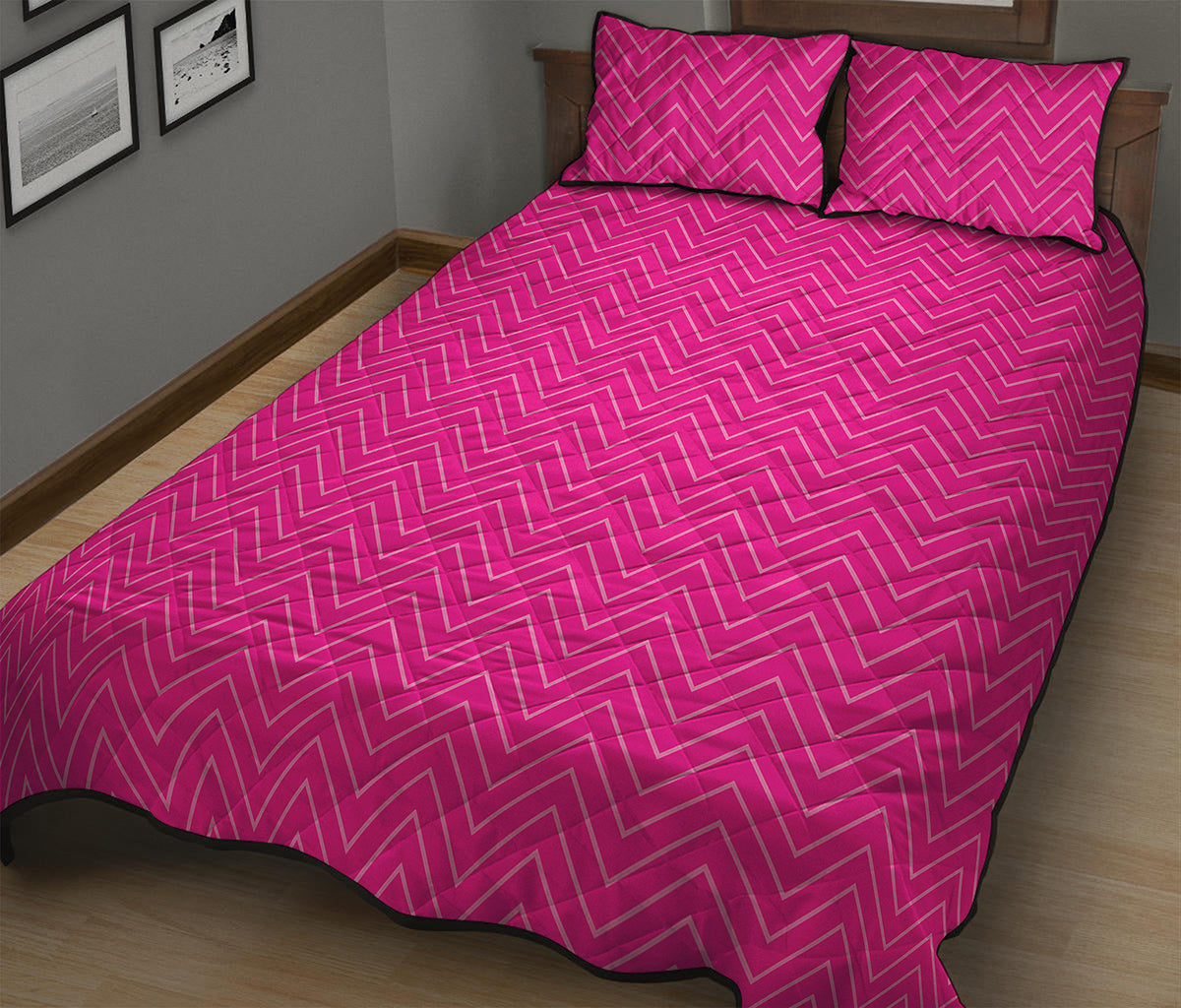 Magenta Pink Zigzag Pattern Print Quilt Bed Set