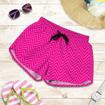 Magenta Pink Zigzag Pattern Print Women's Shorts