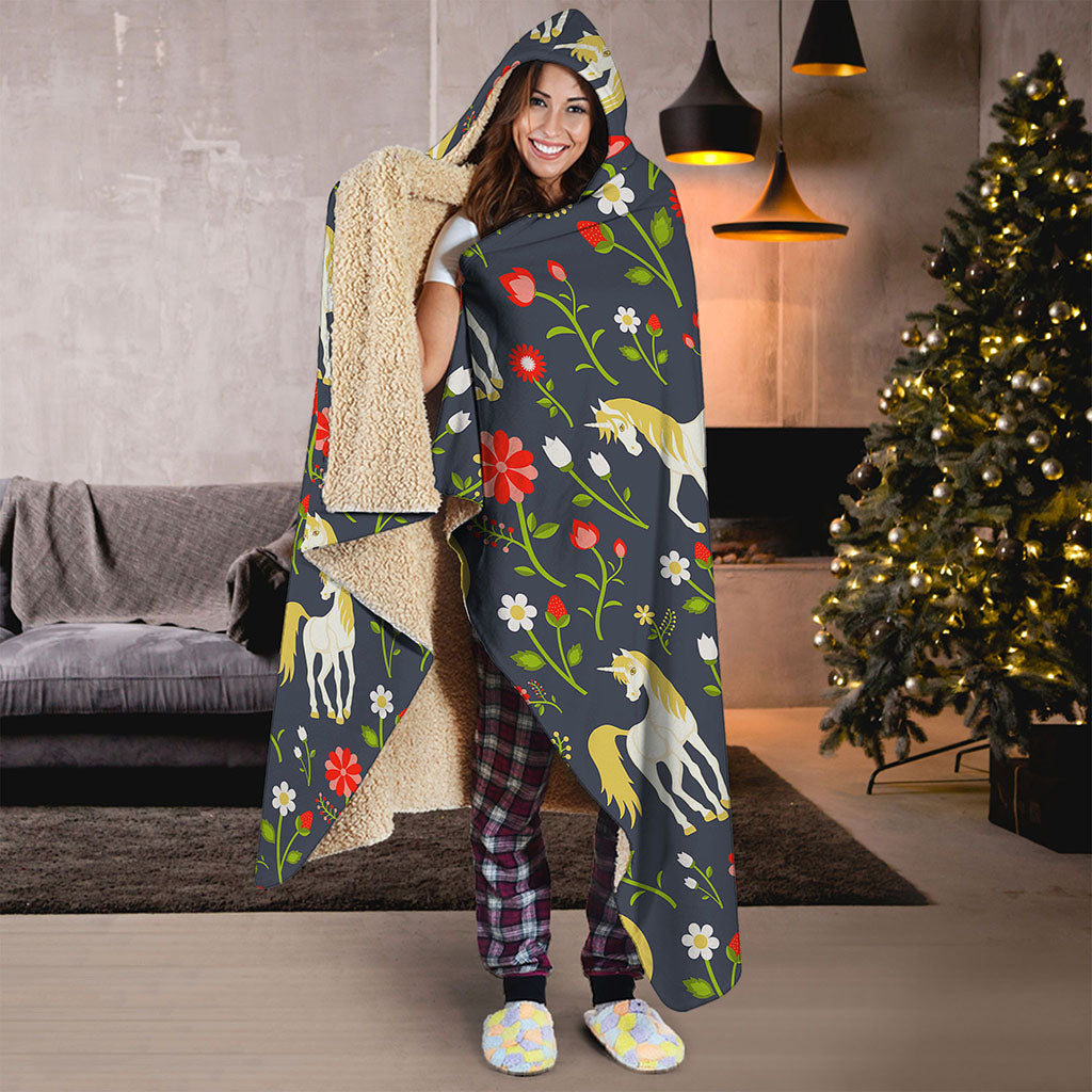 Magic Floral Unicorn Pattern Print Hooded Blanket