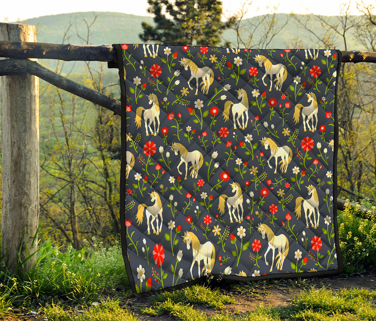 Magic Floral Unicorn Pattern Print Quilt