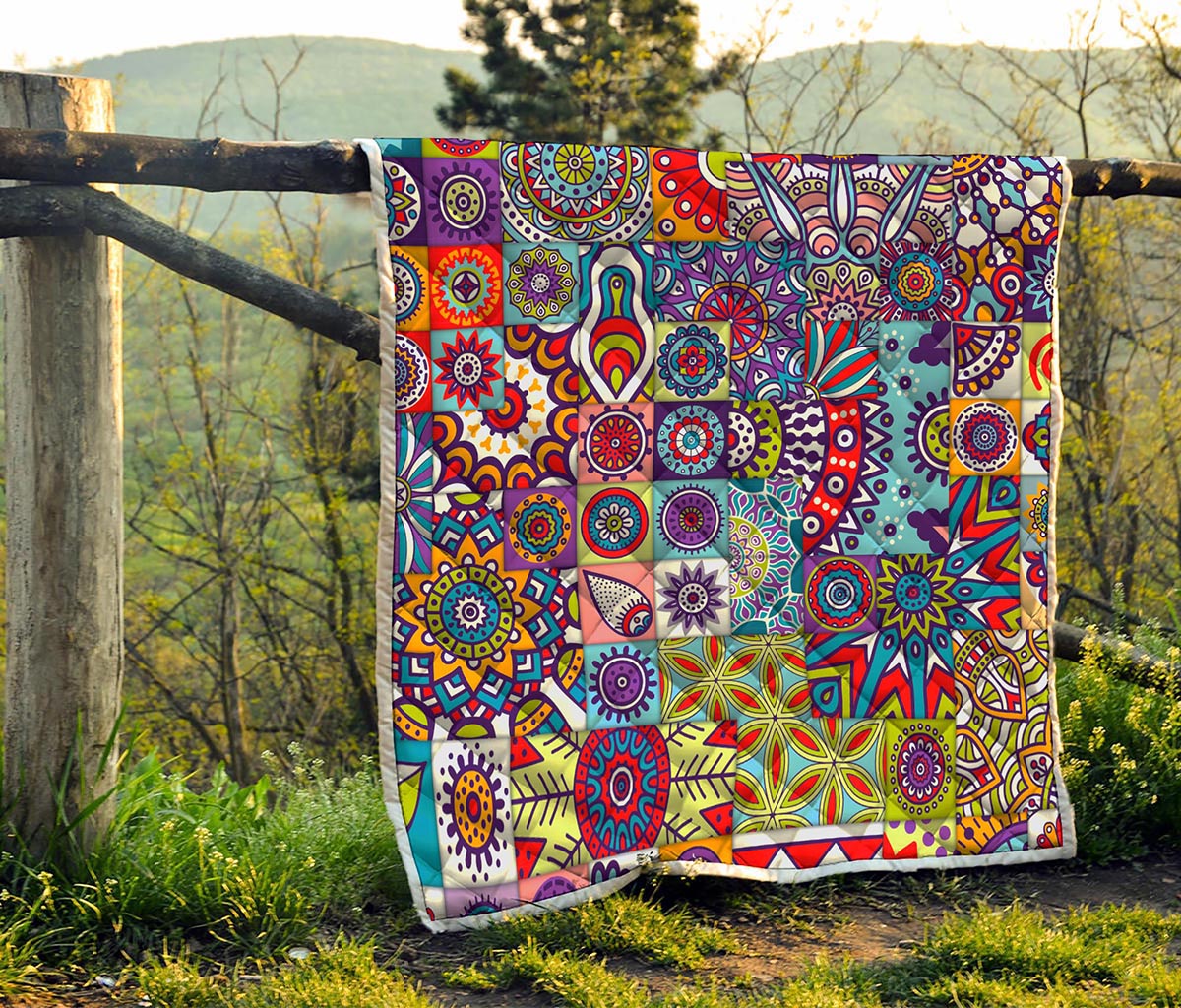 Mandala Tile Bohemian Pattern Print Quilt