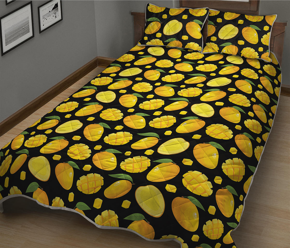 Mango Pattern Print Quilt Bed Set