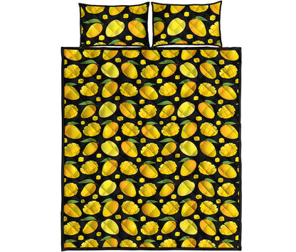 Mango Pattern Print Quilt Bed Set