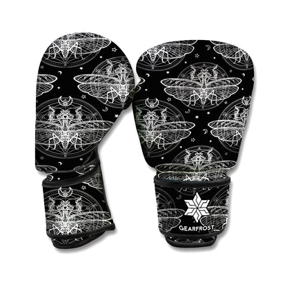 Mantis Spirit Animal Pattern Print Boxing Gloves