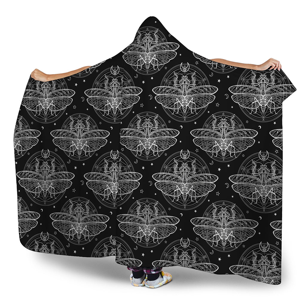 Mantis Spirit Animal Pattern Print Hooded Blanket