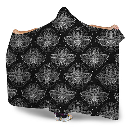 Mantis Spirit Animal Pattern Print Hooded Blanket