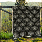 Mantis Spirit Animal Pattern Print Quilt