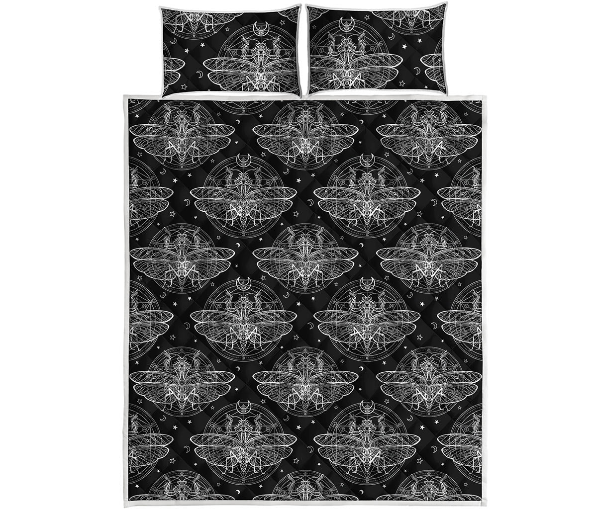 Mantis Spirit Animal Pattern Print Quilt Bed Set