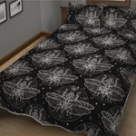 Mantis Spirit Animal Pattern Print Quilt Bed Set