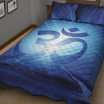 Mantra Om Print Quilt Bed Set