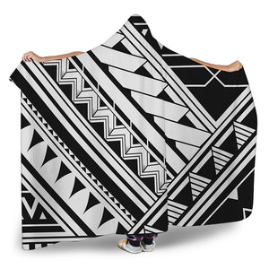 Maori Polynesian Tattoo Pattern Print Hooded Blanket