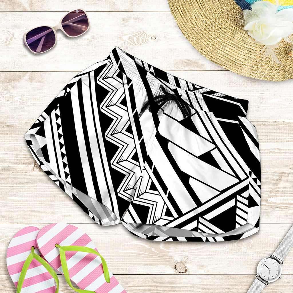 Maori Polynesian Tattoo Pattern Print Women's Shorts