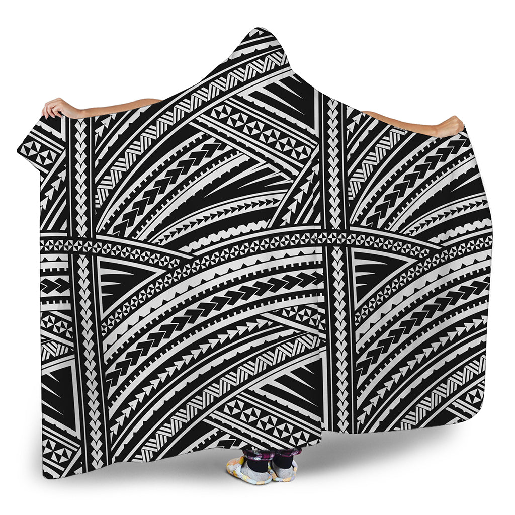 Maori Polynesian Tribal Tattoo Print Hooded Blanket