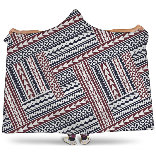 Maori Tribal Pattern Print Hooded Blanket