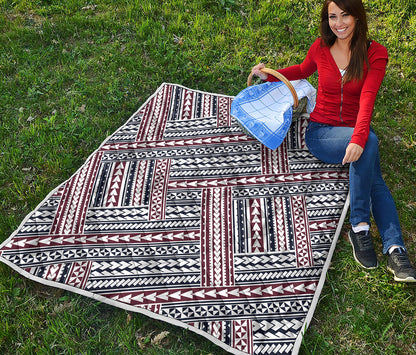 Maori Tribal Pattern Print Quilt