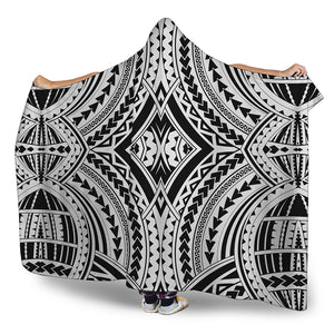 Maori Tribal Polynesian Tattoo Print Hooded Blanket