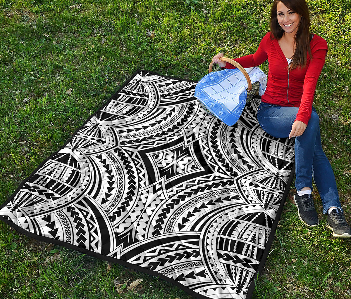 Maori Tribal Polynesian Tattoo Print Quilt