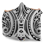 Maori Tribal Tattoo Pattern Print Hooded Blanket