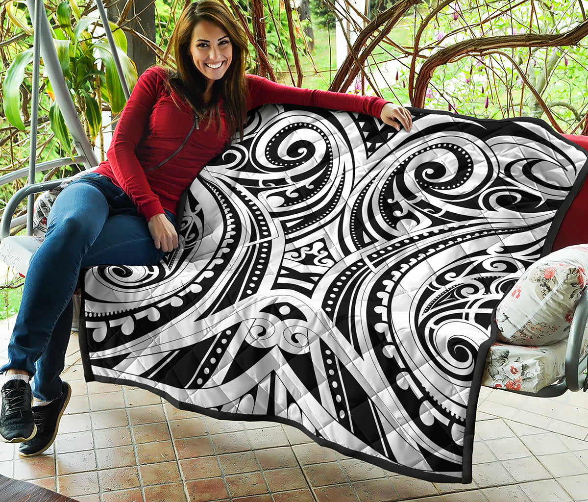 Maori Tribal Tattoo Pattern Print Quilt