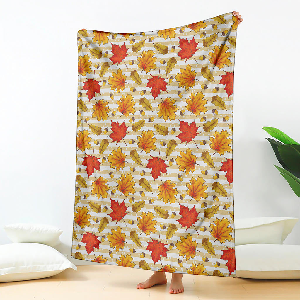 Maple And Oak Pattern Print Blanket