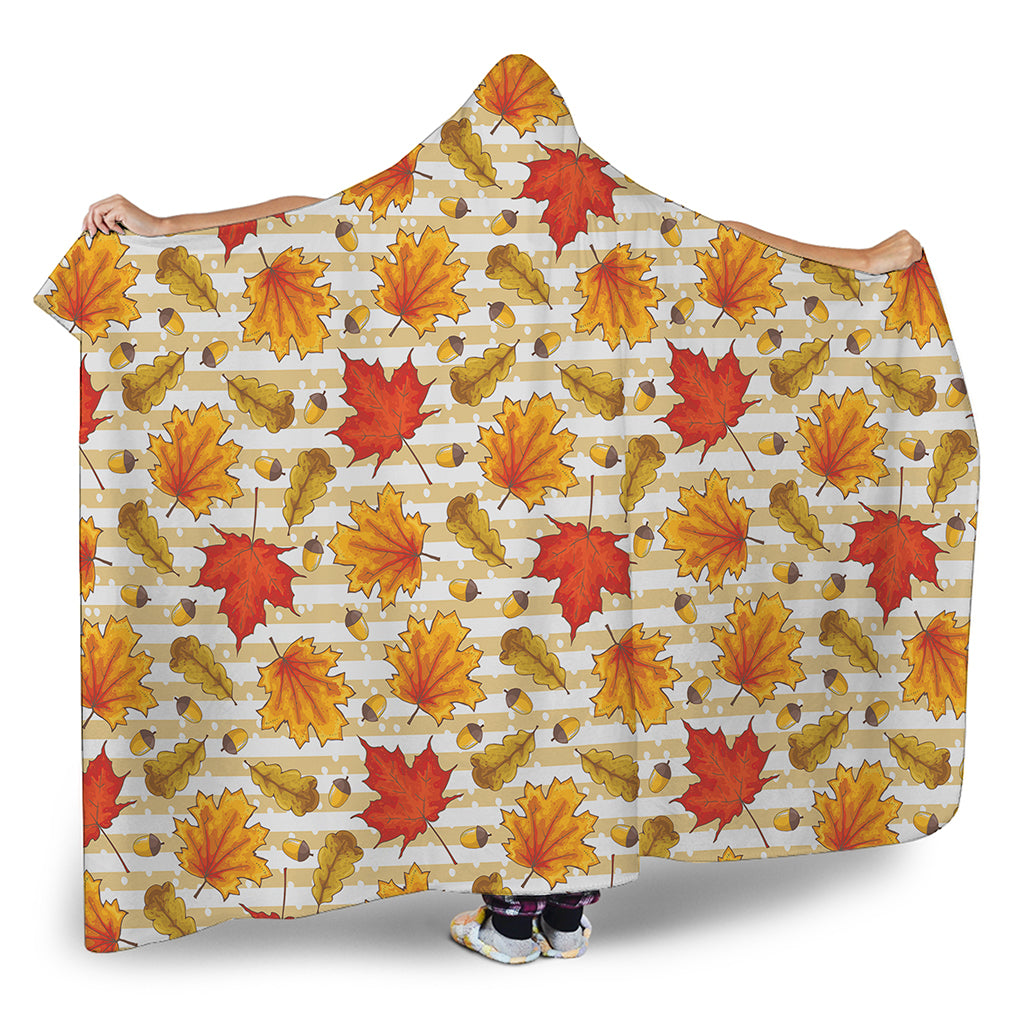 Maple And Oak Pattern Print Hooded Blanket