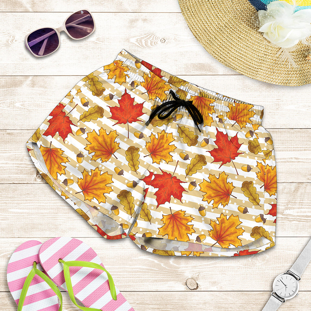 Maple And Oak Pattern Print Women's Shorts