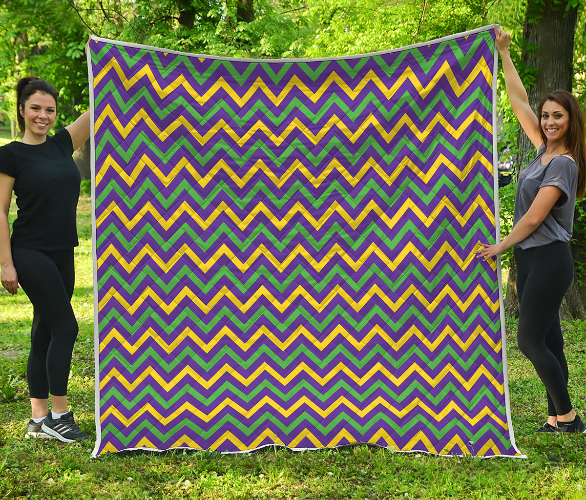 Mardi Gras Chevron Pattern Print Quilt