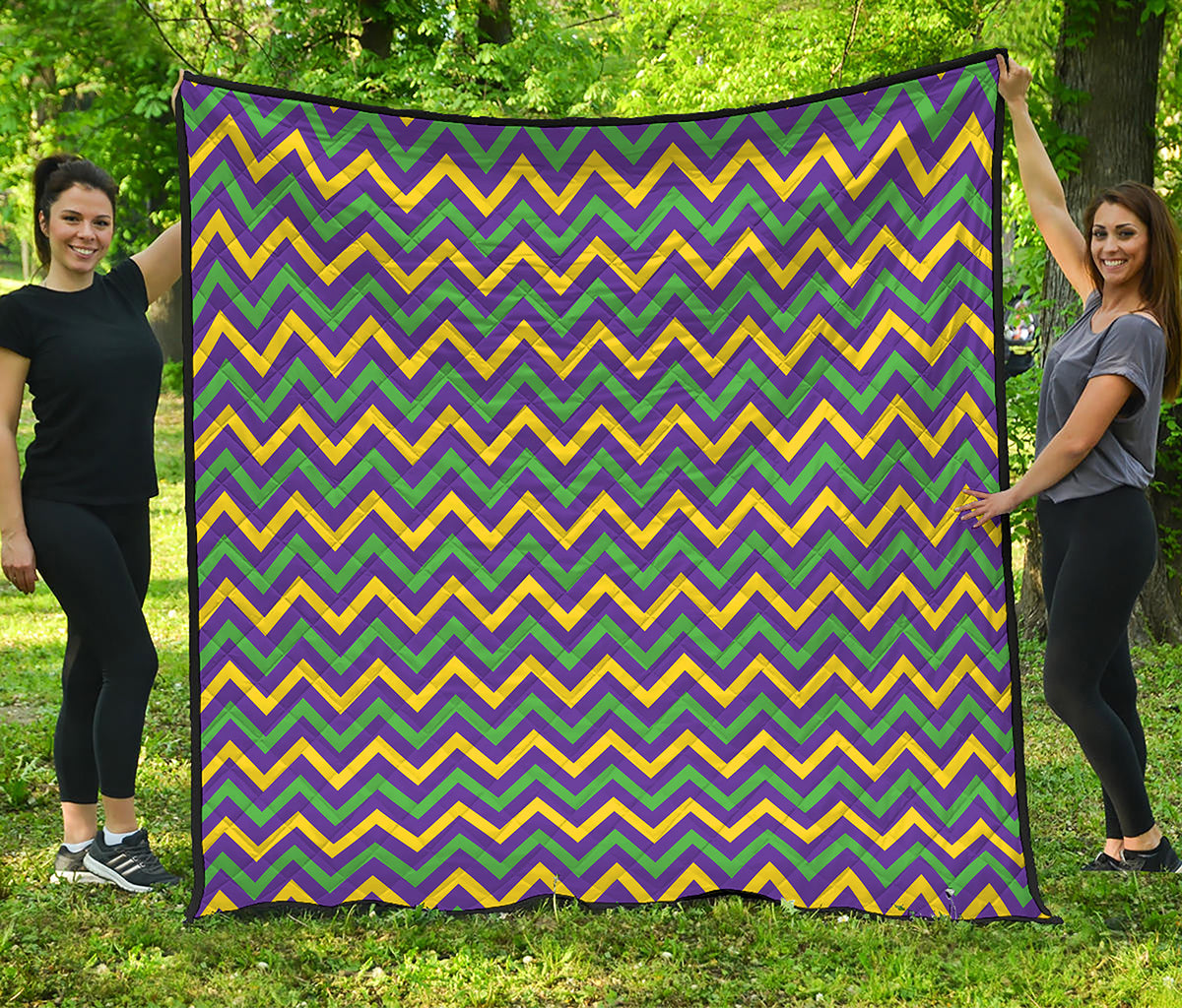 Mardi Gras Chevron Pattern Print Quilt
