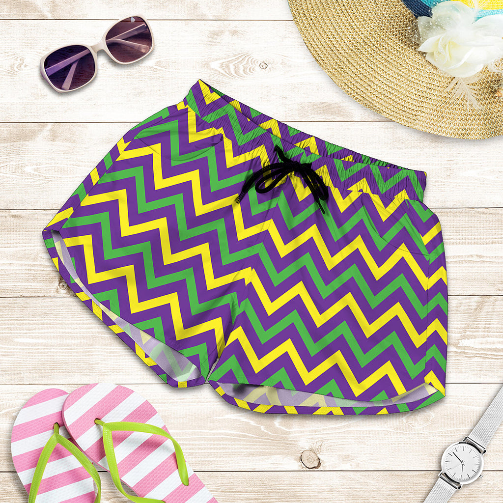 Mardi Gras Chevron Pattern Print Women's Shorts