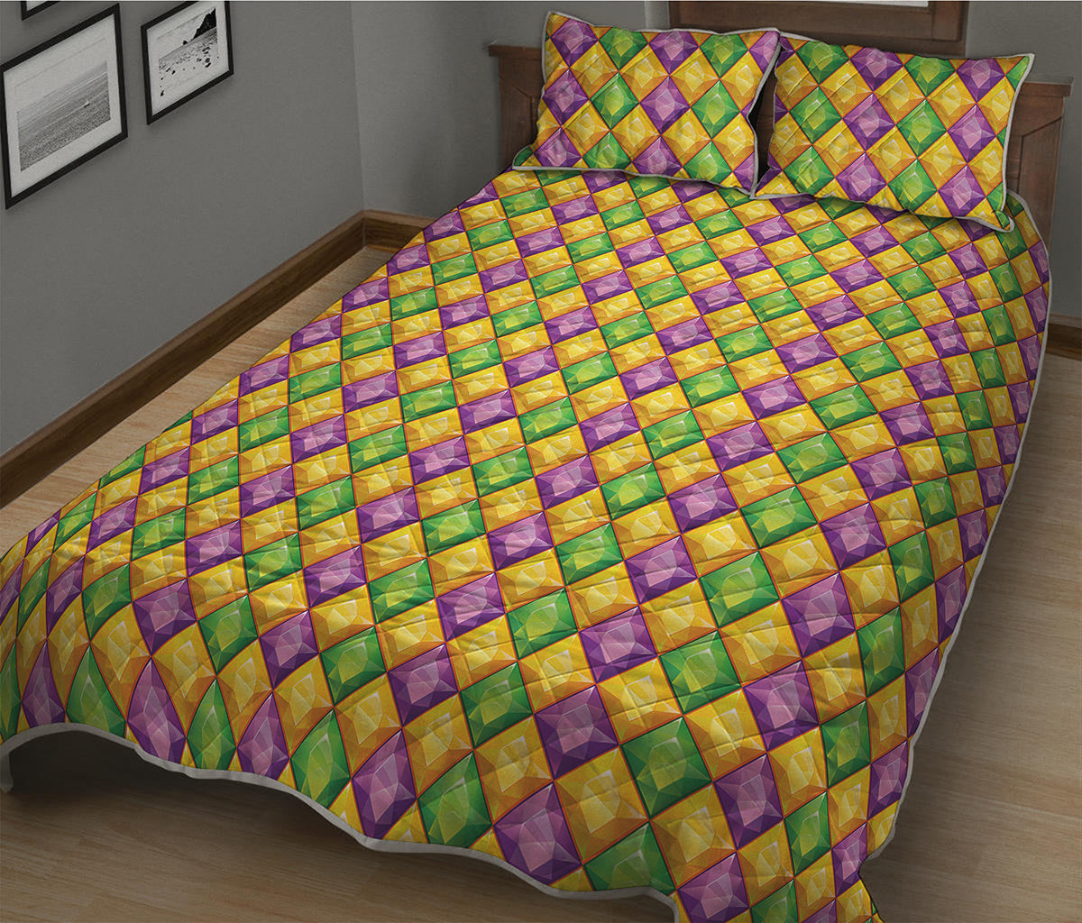 Mardi Gras Diamond Pattern Print Quilt Bed Set