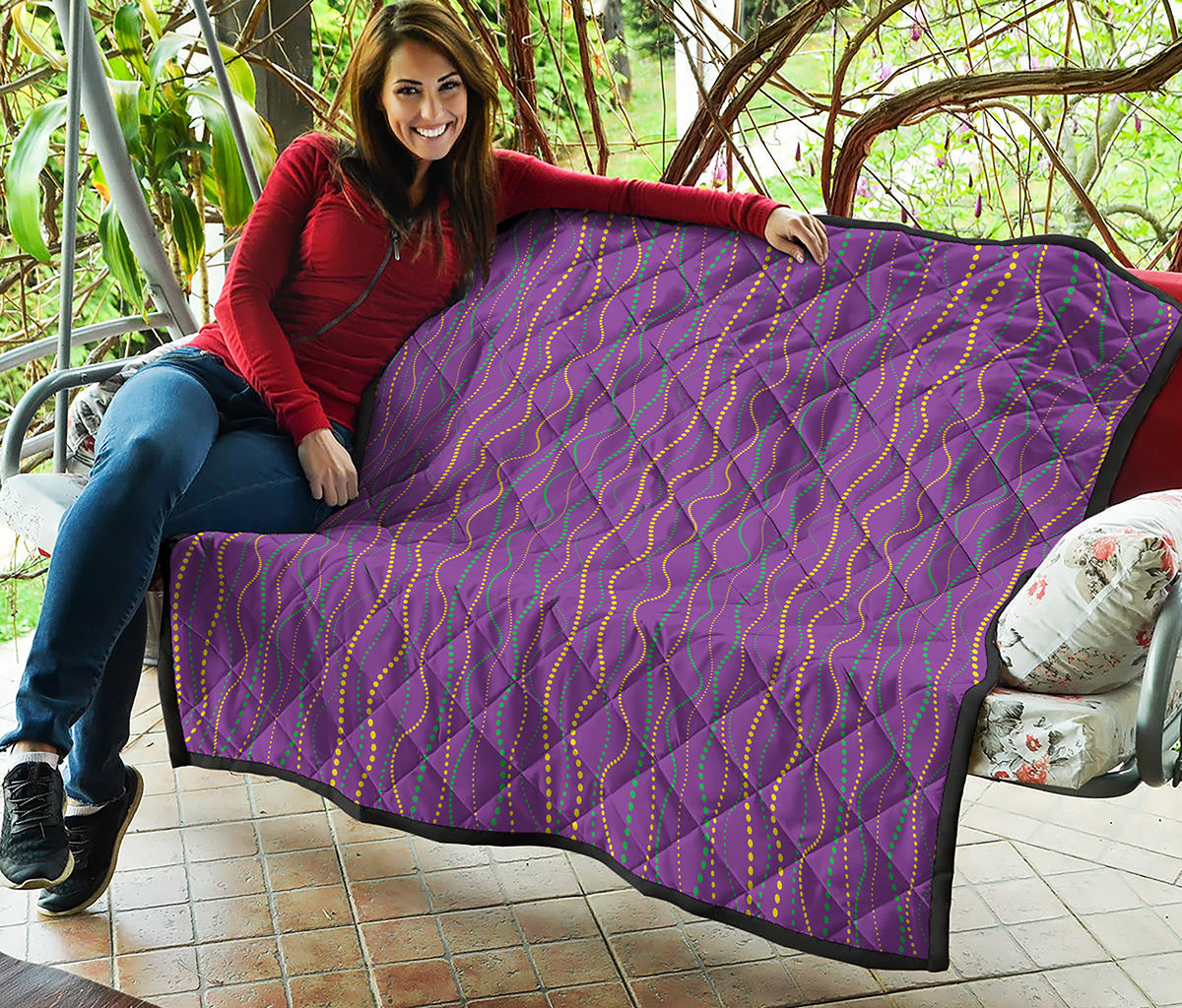 Mardi Gras Dot Pattern Print Quilt