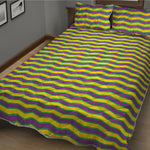 Mardi Gras Fat Tuesday Zigzag Print Quilt Bed Set