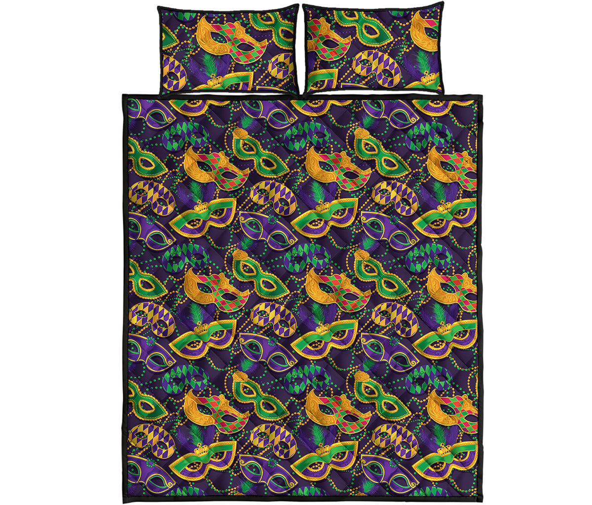 Mardi Gras Festival Pattern Print Quilt Bed Set
