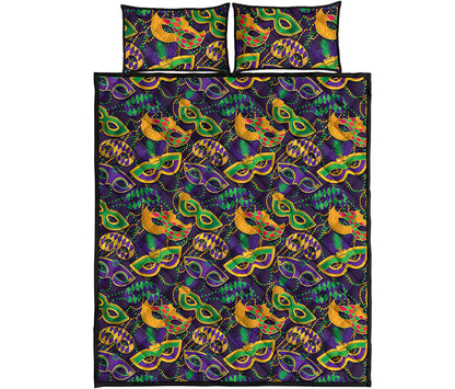 Mardi Gras Festival Pattern Print Quilt Bed Set