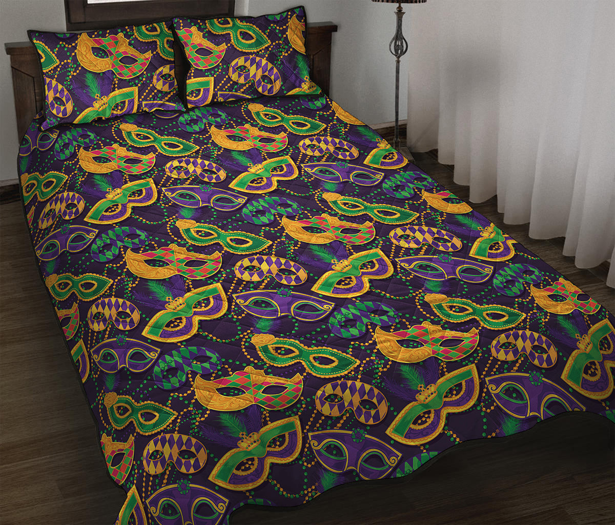 Mardi Gras Festival Pattern Print Quilt Bed Set