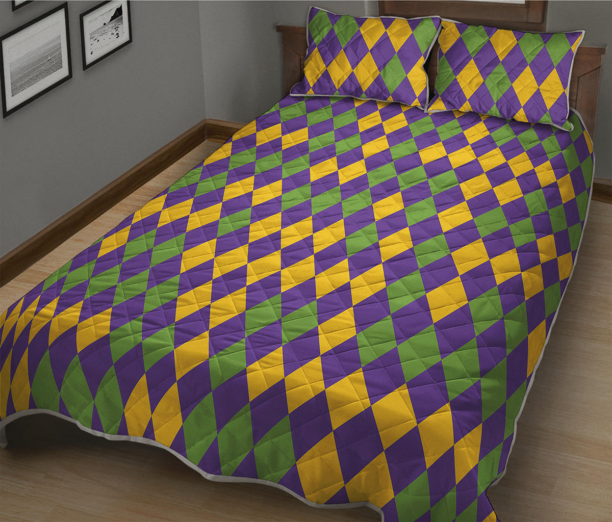 Mardi Gras Harlequin Pattern Print Quilt Bed Set