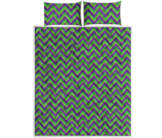 Mardi Gras Zigzag Pattern Print Quilt Bed Set