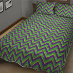 Mardi Gras Zigzag Pattern Print Quilt Bed Set