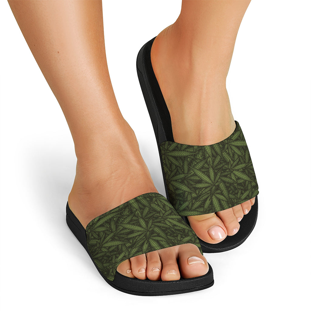 Marijuana Leaf Pattern Print Black Slide Sandals