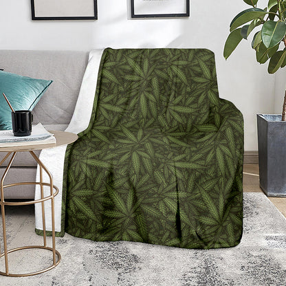Marijuana Leaf Pattern Print Blanket