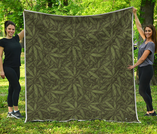 Marijuana Leaf Pattern Print Quilt